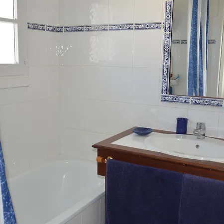 Maison 6 Pers, Terrasse Sur Plan D'eau, Proche Plage, Golf, Centre Et Commodites - Fr-1-323-474 *